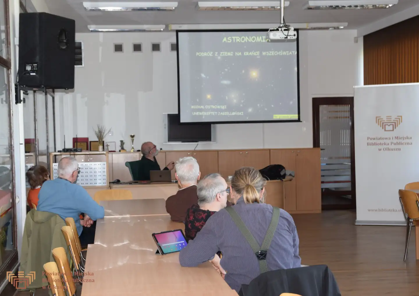 KWIETNIOWY OLKUSKI KLUB PASJONATÓW ASTRONOMII