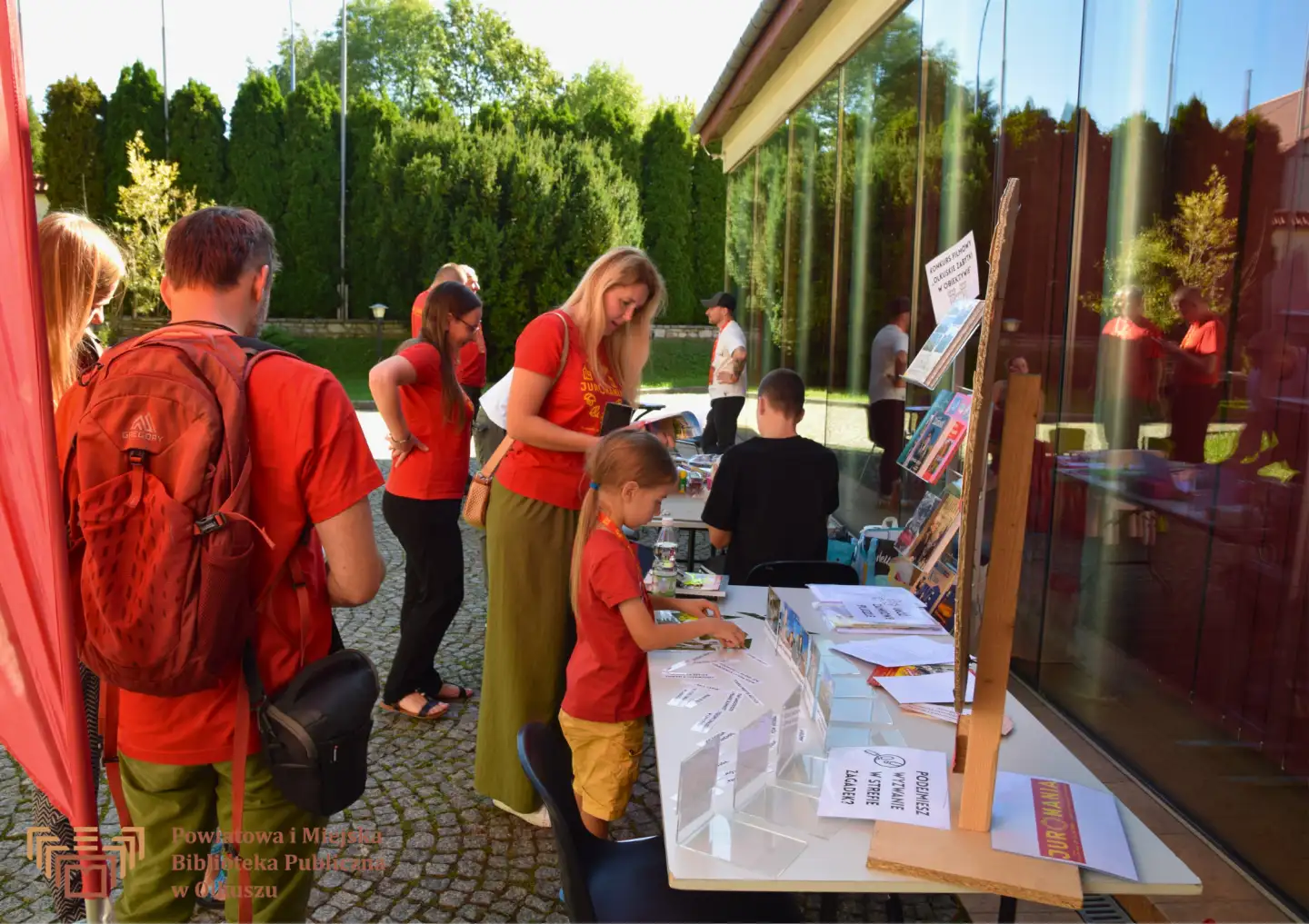 BIBLIOTECZNE WARSZTATY Z JURĄ W TLE! - JUROMANIA 2025