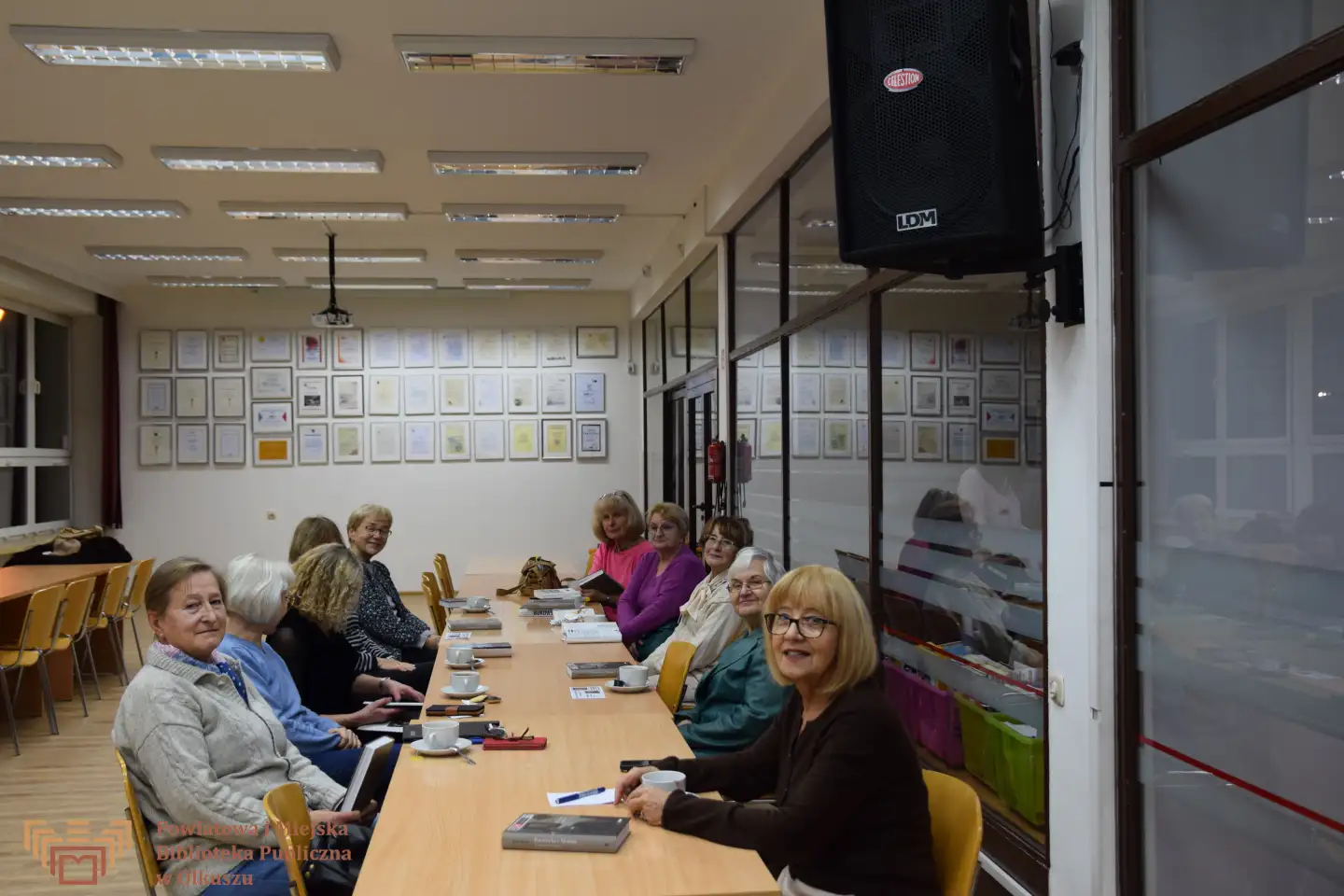 LISTOPADOWE SPOTKANIE DYSKUSYJNEGO KLUBU KSIĄŻKI